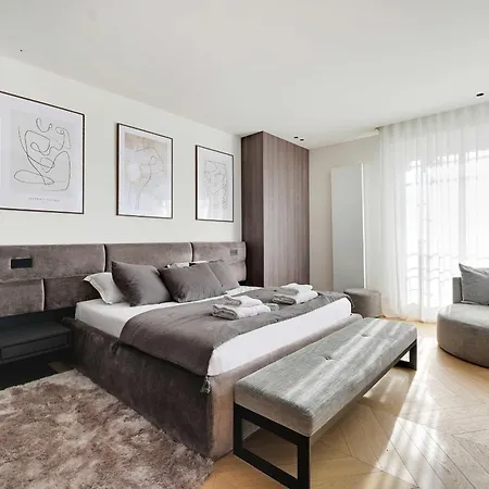 Spacious With Rooftop - Διαμέρισμα *
